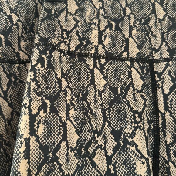 Z by Zella High Waist Daily 7/8 Leggings Size 1X - Picture 8 of 8